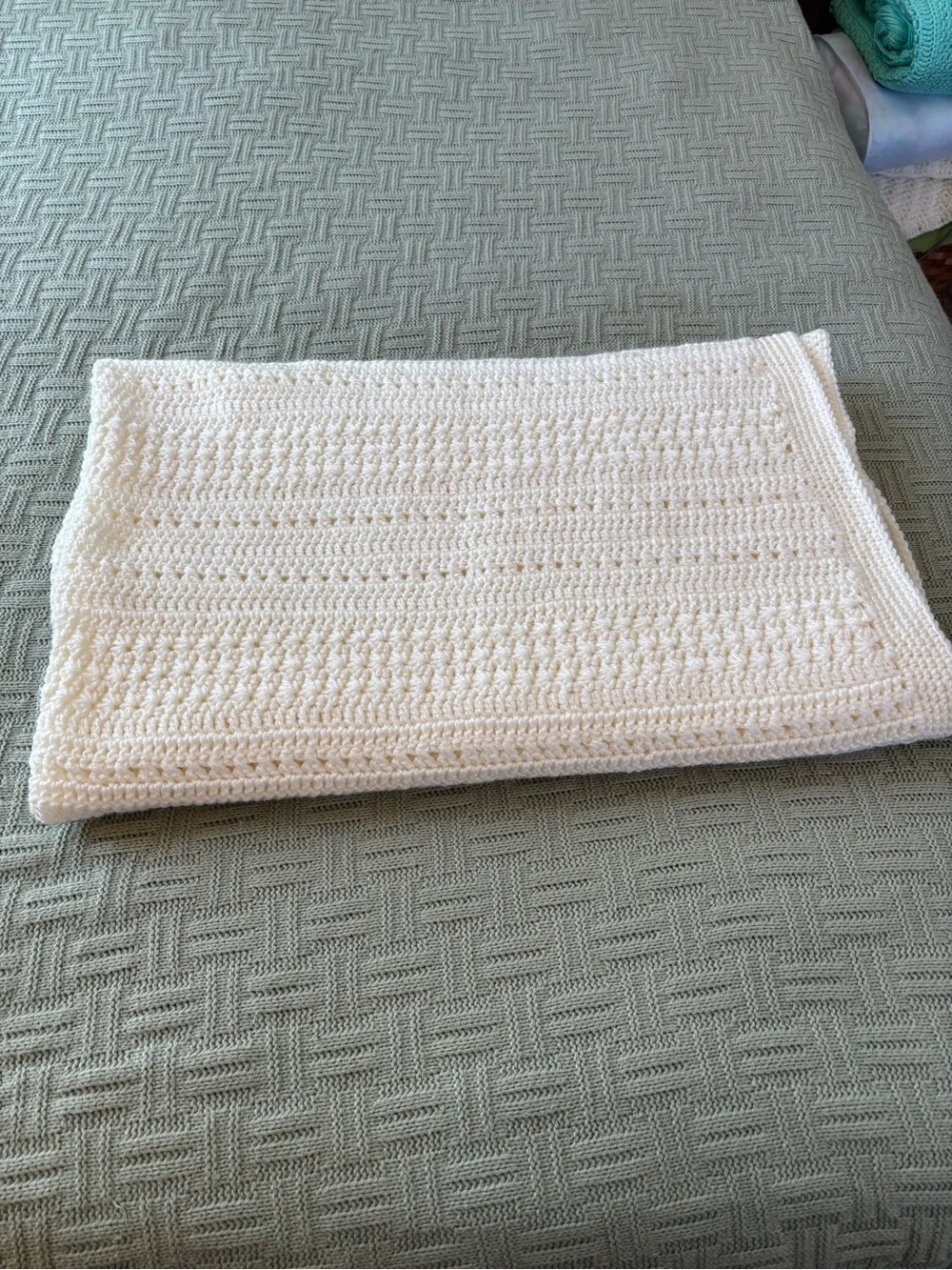 White Crochet Throw Blanket - Soft Home Bedding